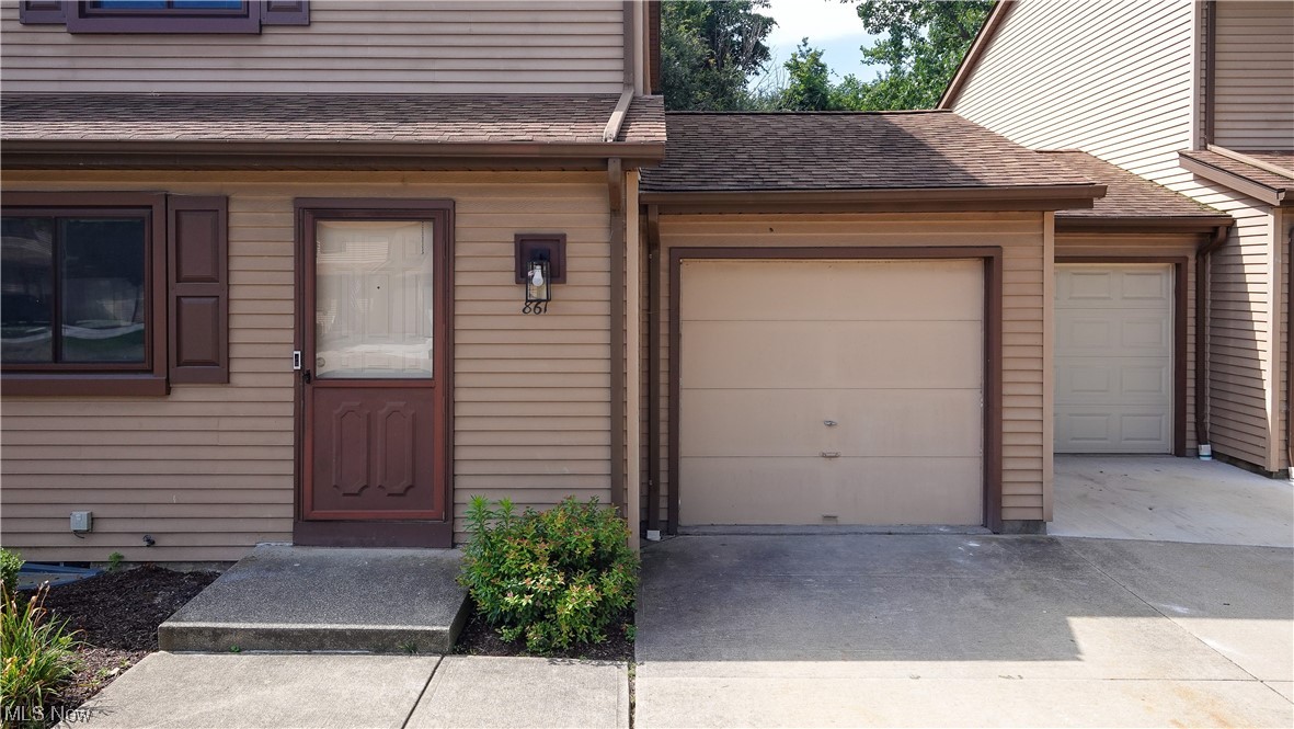 Tower View Twnhse Condo - Residential