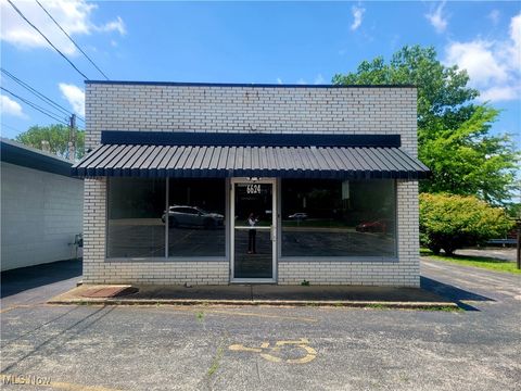 6624 Engle Road Middleburg Heights OH 44130