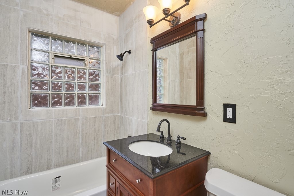 Lee Miles - Residential