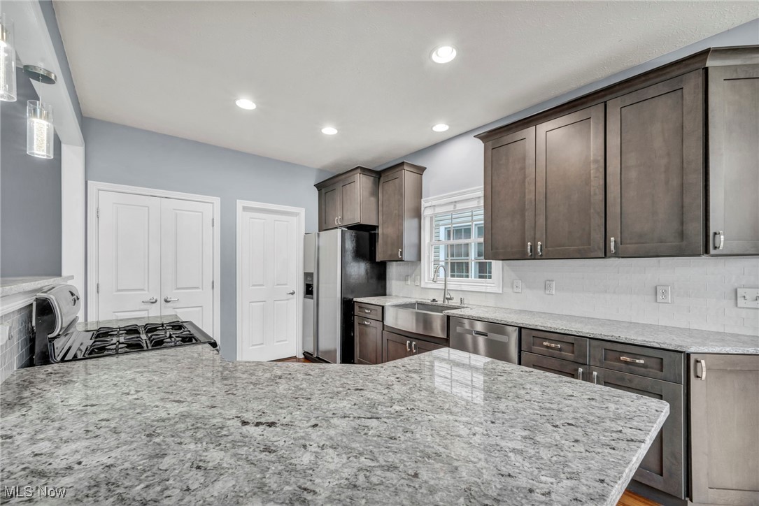 Red Tail - Residential