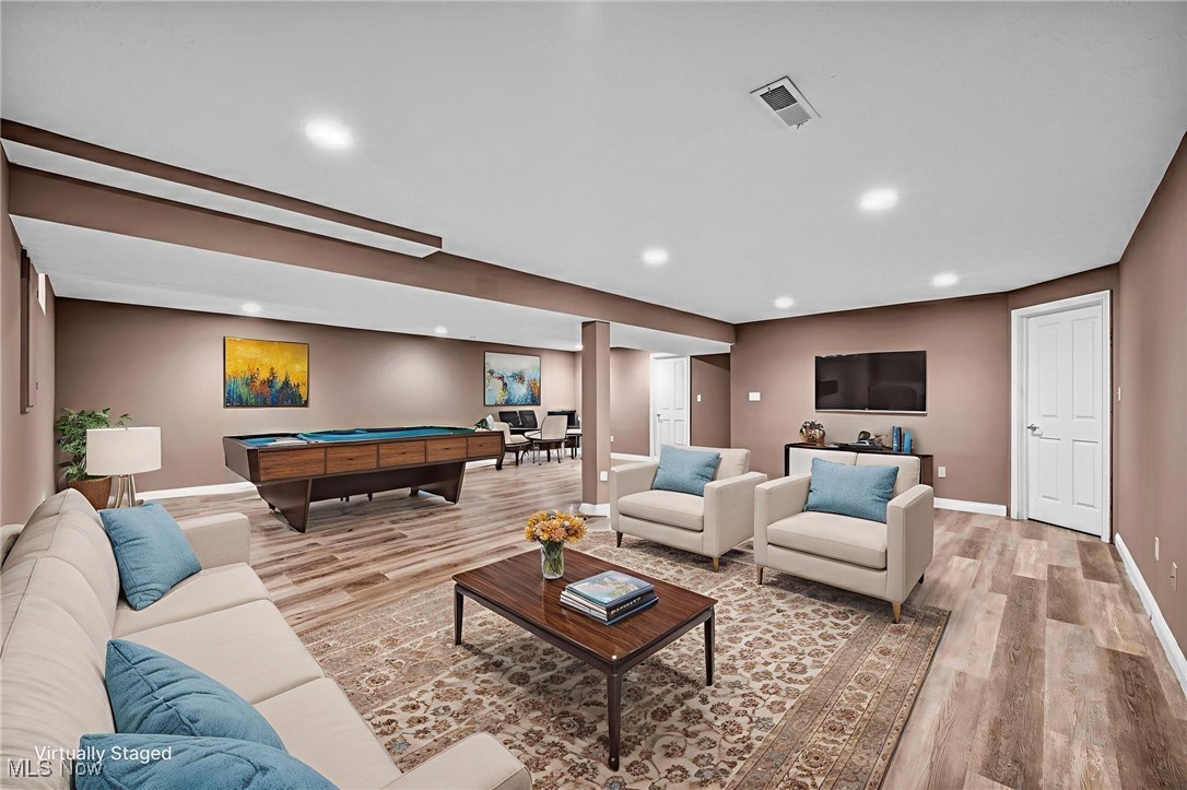 Red Tail - Residential