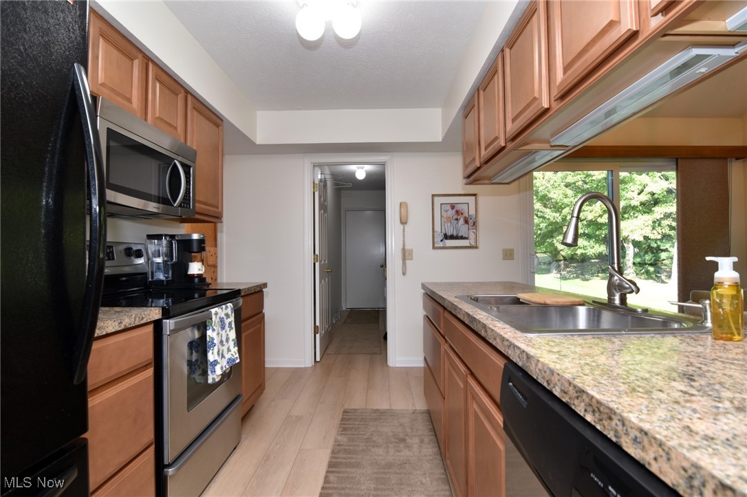 Dover Place Condo - Residential