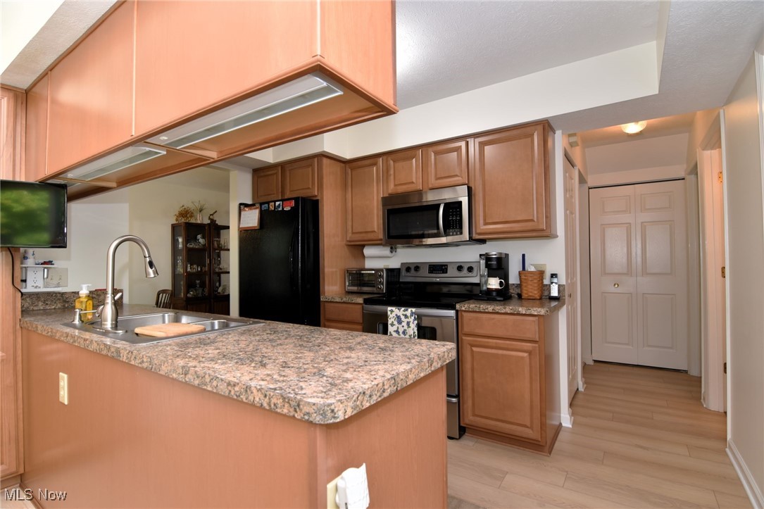 Dover Place Condo - Residential