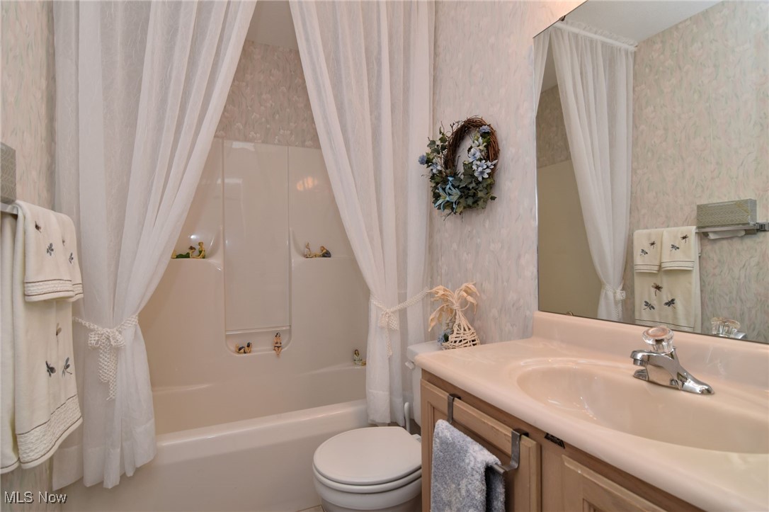 Dover Place Condo - Residential