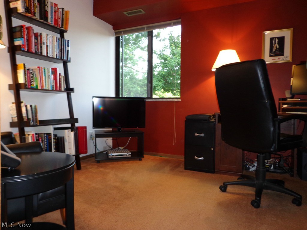 Cedarwood Vill Condo - Residential