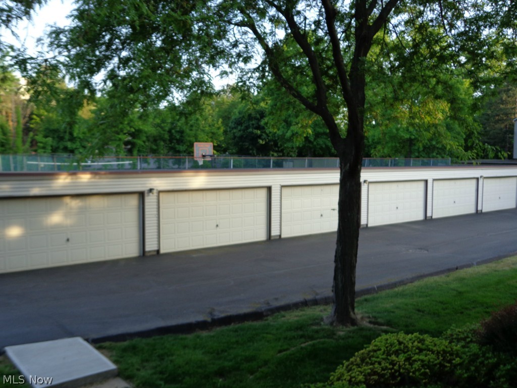 Cedarwood Vill Condo - Residential