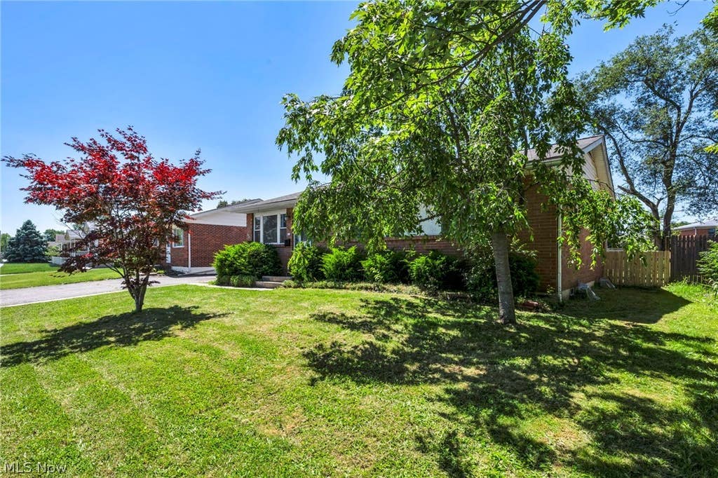 Photo of 3401 Reaver Avenue, Grove City, OH 43123 (MLS # 5215822)