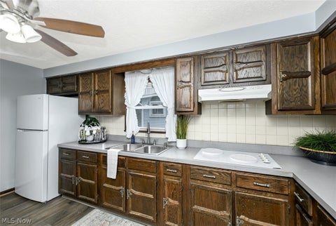 Tiny photo for 2221 9th Street SW, Akron, OH 44314 (MLS # 5211881)