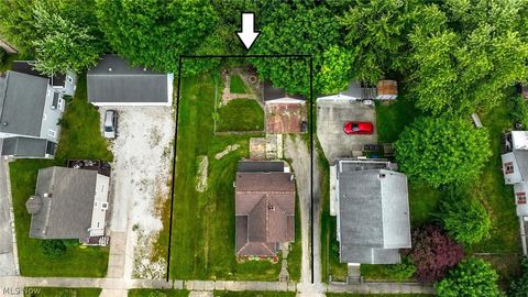 Tiny photo for 2221 9th Street SW, Akron, OH 44314 (MLS # 5211881)