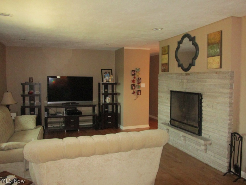 Hillview Heights - Residential