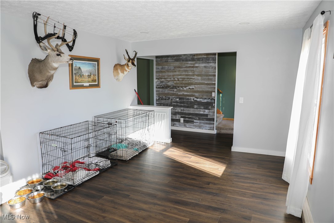 Zeis Acres - Residential