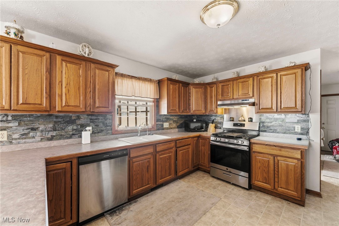 Lawrence - Residential