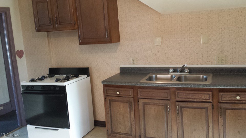 F W Sears - Residential Income