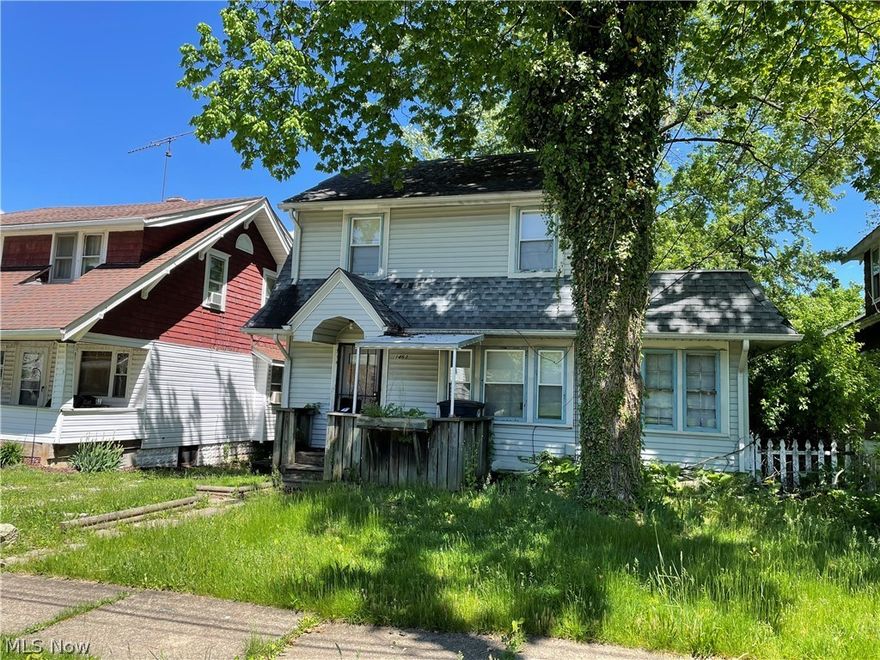 This almost century home has a lot of living space surrounded by some of the original woodwork and featured built-ins. With a sun room off the living area and a spacious kitchen, this house would be perfect for an investor who wants to flip, or a handy homemaker to create their dreams. With 3 bedrooms and a full bath on the second floor, the first floor would be perfect for entertaining or enjoying your own space. Schedule your showing today and see for yourself!