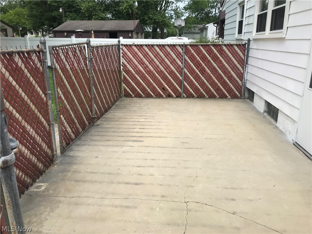 Hubbard Estates 04 - Residential