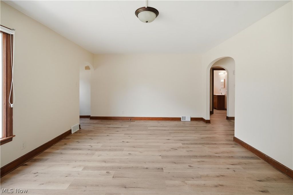 Photo of 562 Arlington Avenue, Mansfield, OH 44903 (MLS # 5223253)
