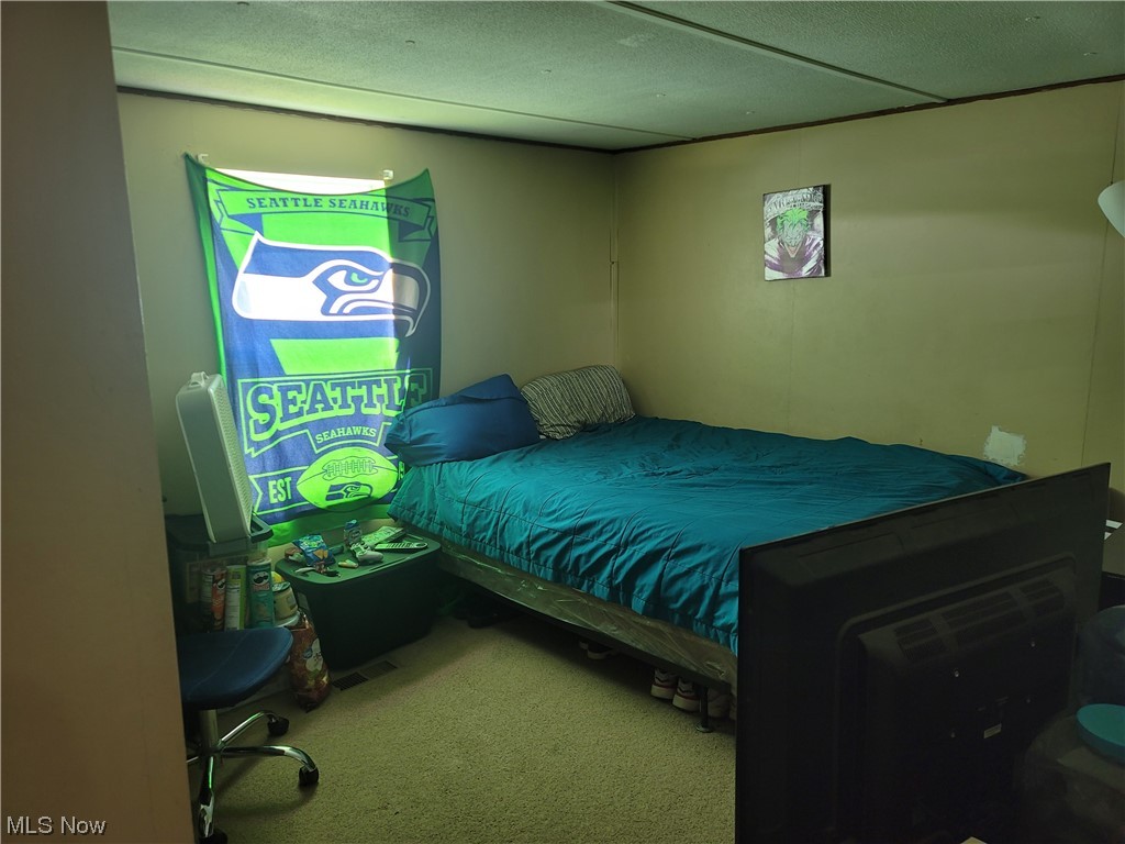 Colonial Oaks - Residential