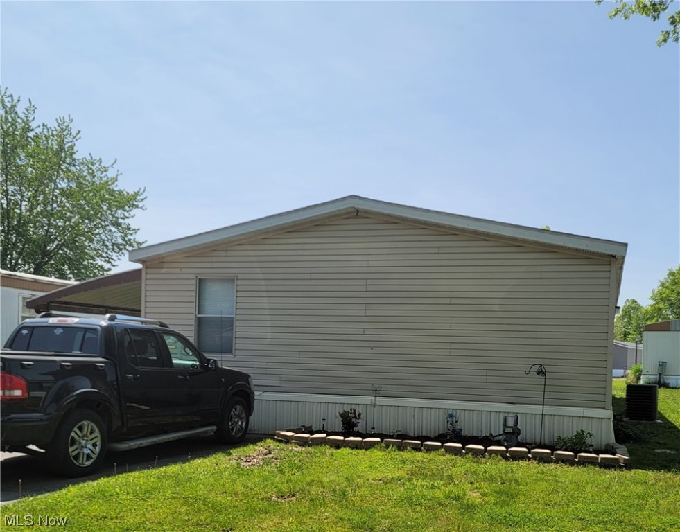 Colonial Oaks - Residential