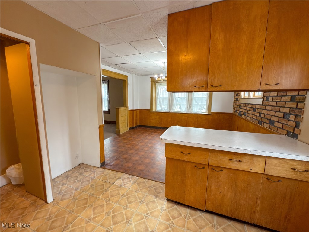 111 Akers Avenue, Akron, Ohio image 6