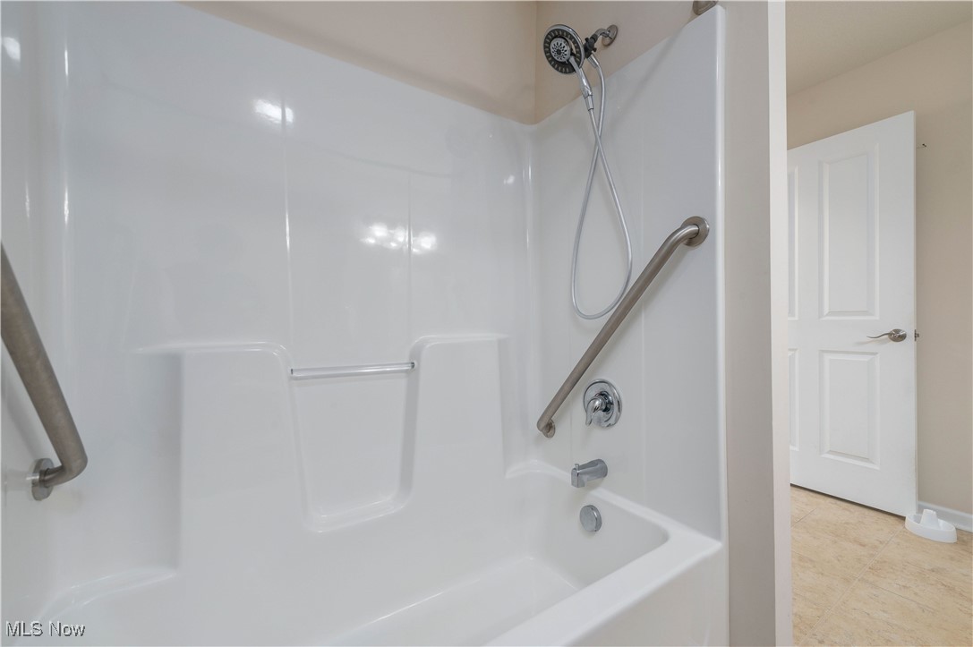 Sanctuary/Plumbrook - Residential