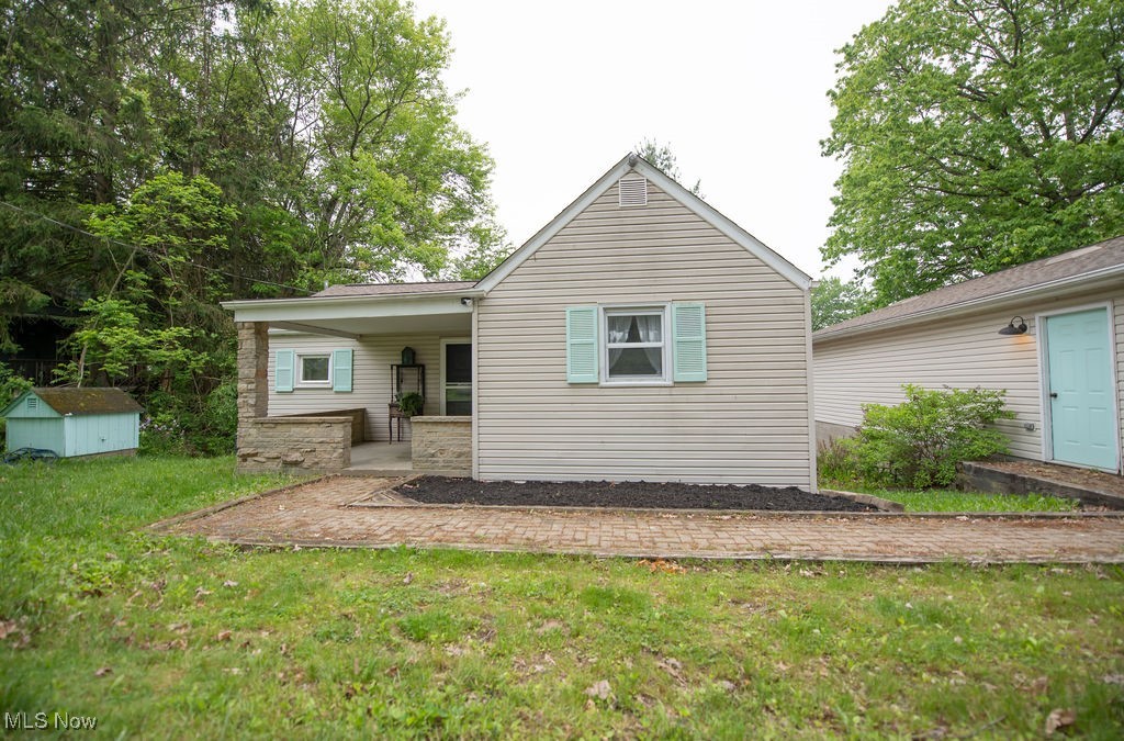 8015 Lake Drive, Sherrodsville, Ohio image 1