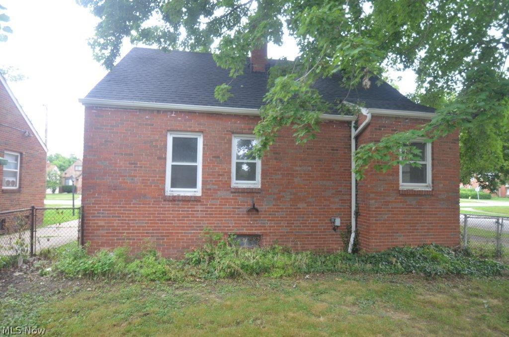 Bungalow Add - Residential