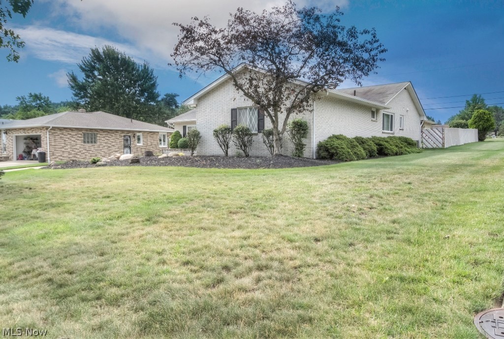 Mike Hewkos Hillside Acres Su - Residential