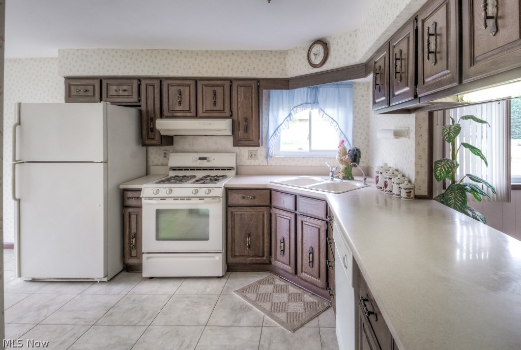 Mike Hewkos Hillside Acres Su - Residential