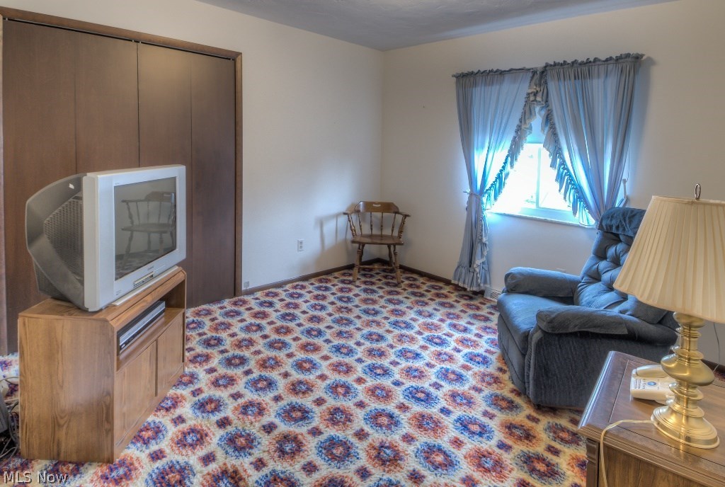 Mike Hewkos Hillside Acres Su - Residential