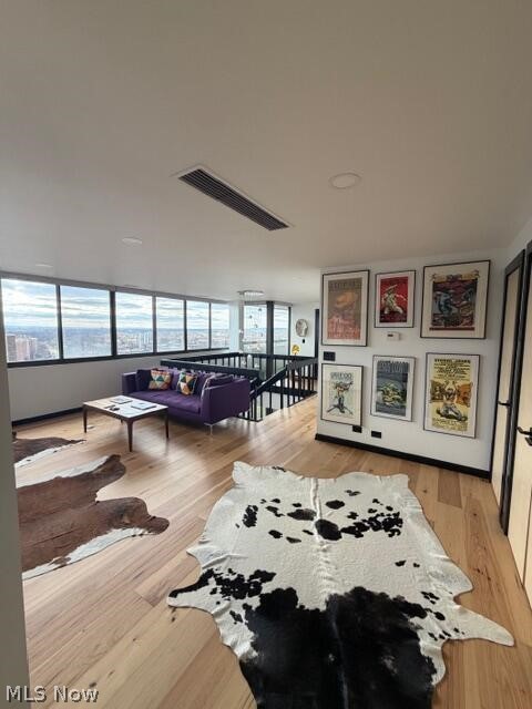 Meridian Condo - Residential