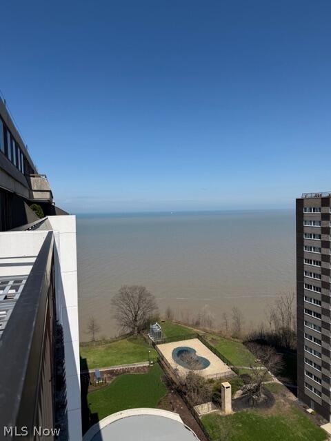 Meridian Condo - Residential