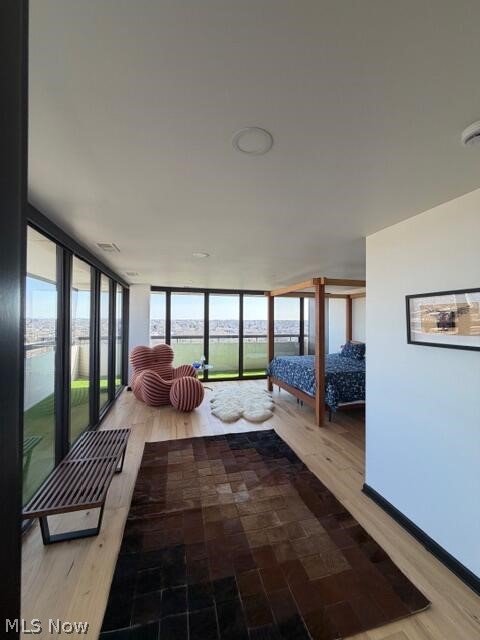 Meridian Condo - Residential