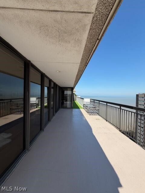 Meridian Condo - Residential