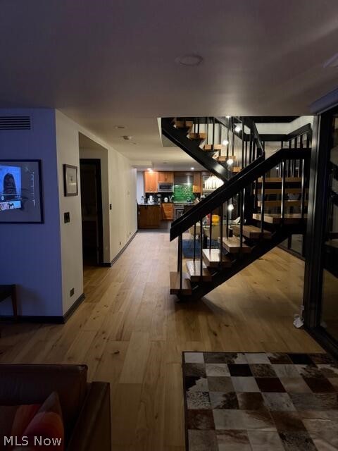 Meridian Condo - Residential