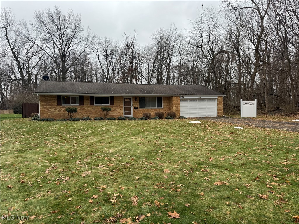 7051 Dogwood Lane, Mentor, Ohio image 24