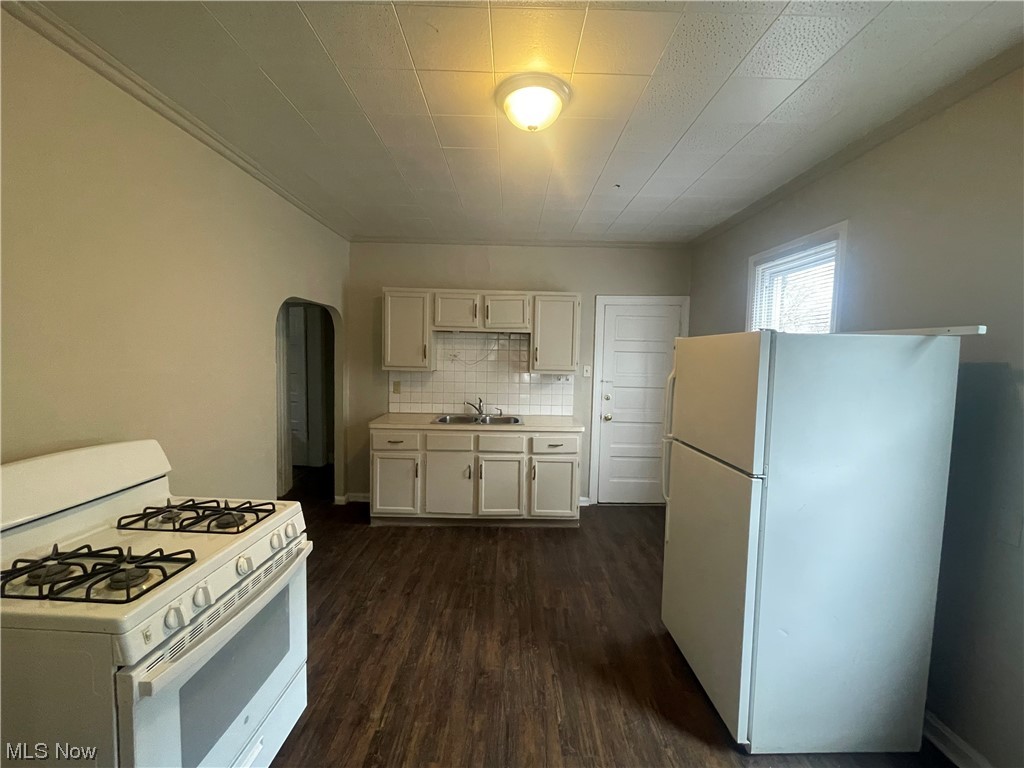 Hickox - Residential Lease