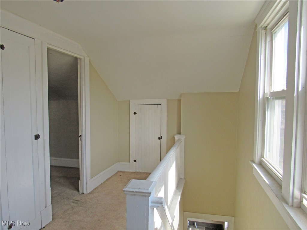 19811 Pawnee Avenue, Cleveland, Ohio image 20