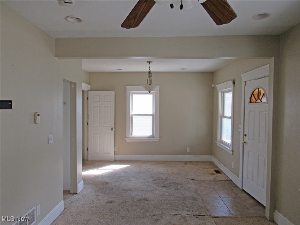19811 Pawnee Avenue, Cleveland, Ohio image 3