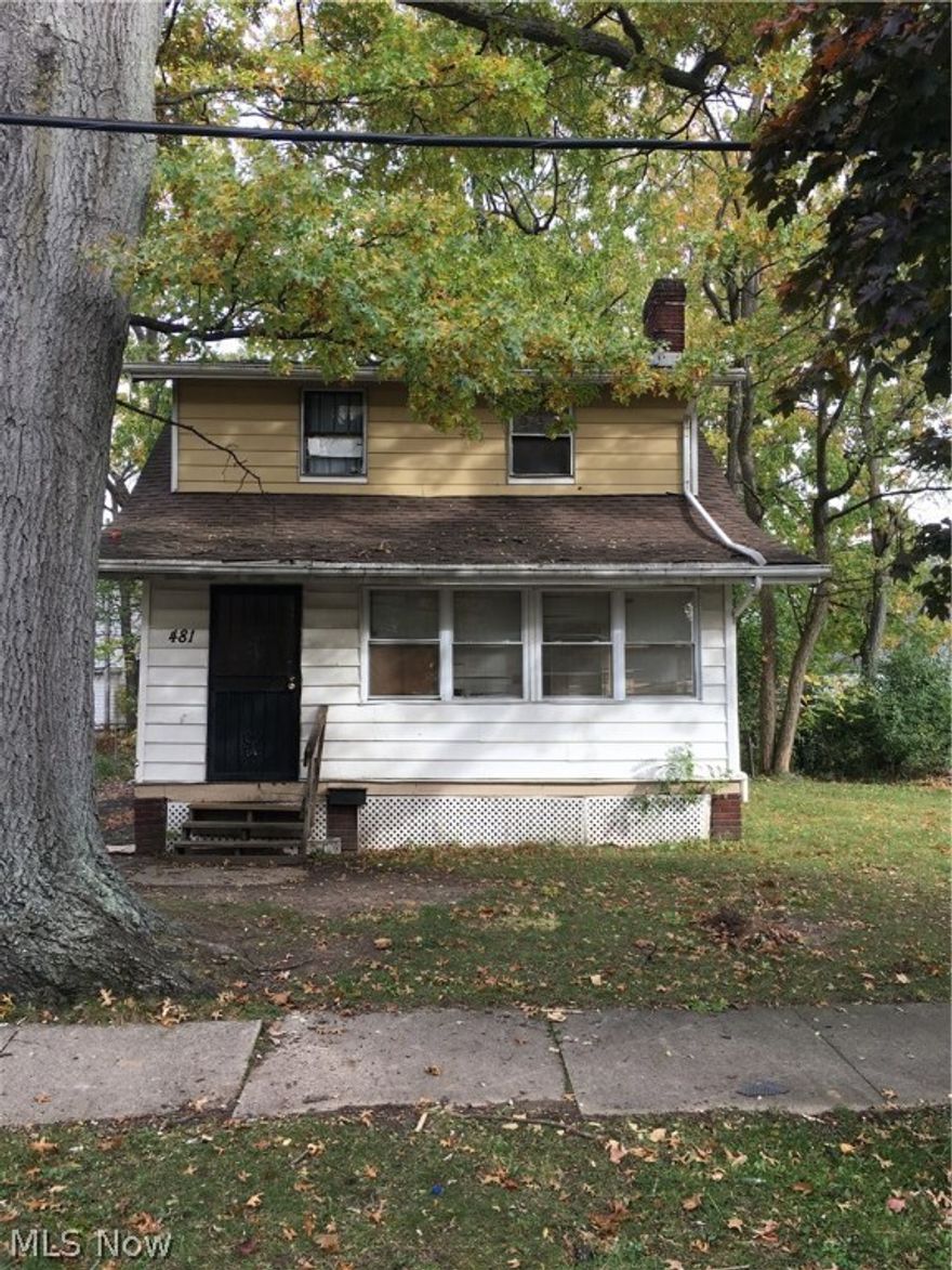 3 Bedroom colonial fixer upper.