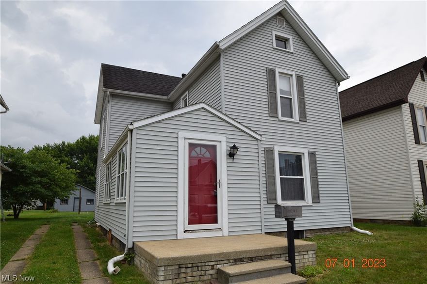 Good Dover home, really generous room sizes, big lot and huge back yard, 2 car garage. Room for a garden. Build your future here.  $6 annual MWCD assessment reflected in taxes.  Established Dover neighborhood centrally located between the elementary school, high school and Crater Stadium. Fabulous Dover School system included in the benefits that come with OWNING this home. Furnace and AC approximately 2017 and new ac condensate pump on furnace (2023) by Dover-Phila Heating and Cooling who will also install new water heater on Monday, July 3rd, 2023. Newly painted interior. Oak hardwood tongue-and-groove floors on first level. Vacant so go and show!