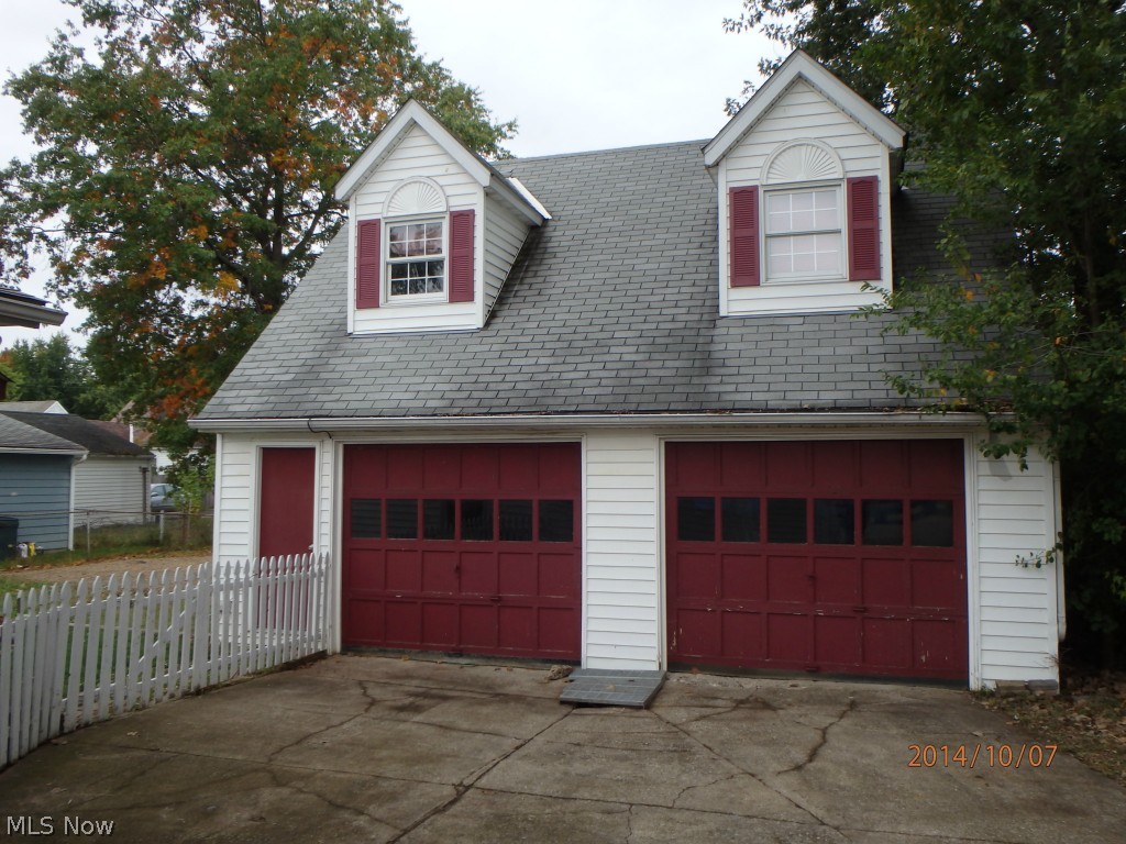 Maple Grove - Residential