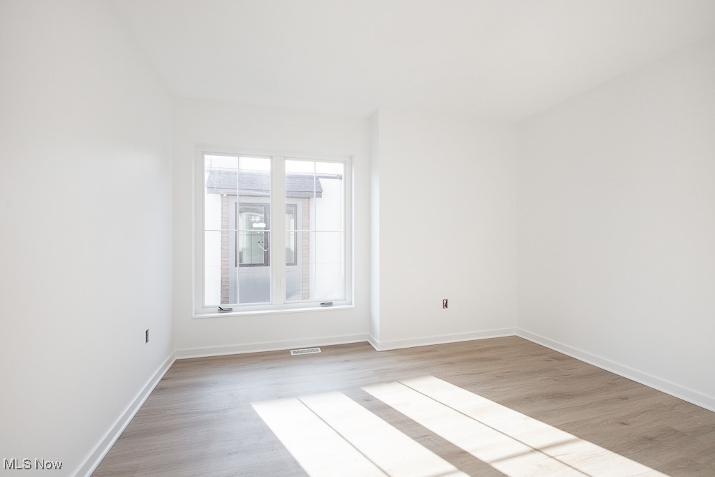 2494 Thurman Avenue, Cleveland, Ohio image 14