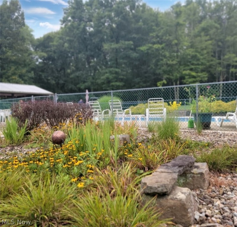 Henry Farson Est - Residential