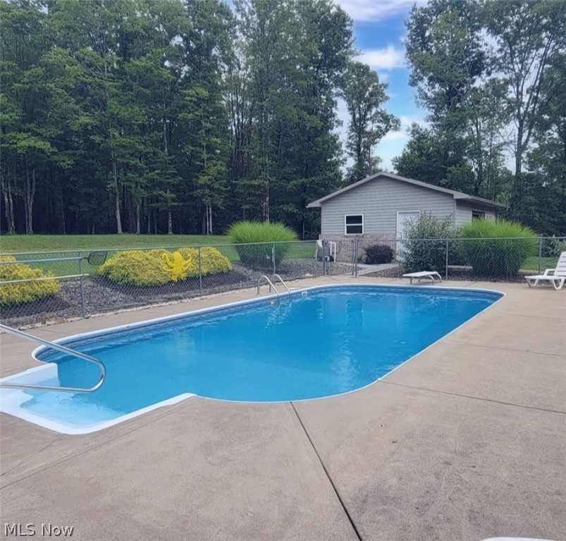 Henry Farson Est - Residential