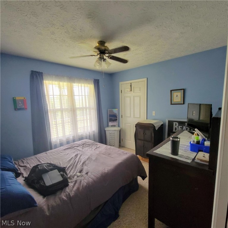 Henry Farson Est - Residential