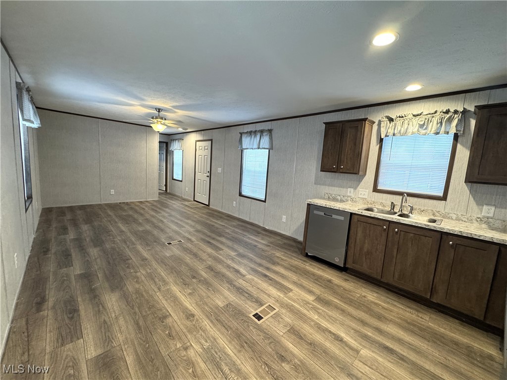111 Westgate, Warren, Ohio image 4