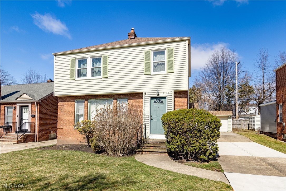Welcome to 3789 Colony Road. This is a wonderful opportunity to own this lovely home that has so much potential and is perfect for a first-time home buyer or investor.