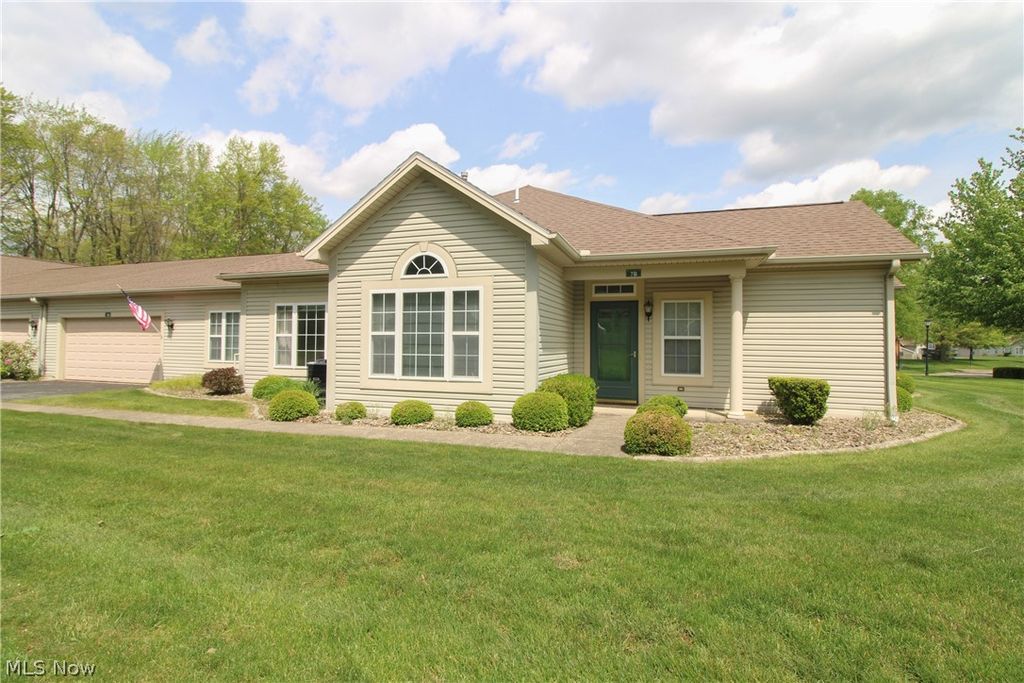 Photo of 5645 Clingan Road #7B, Struthers, OH 44471 (MLS # 5207147)