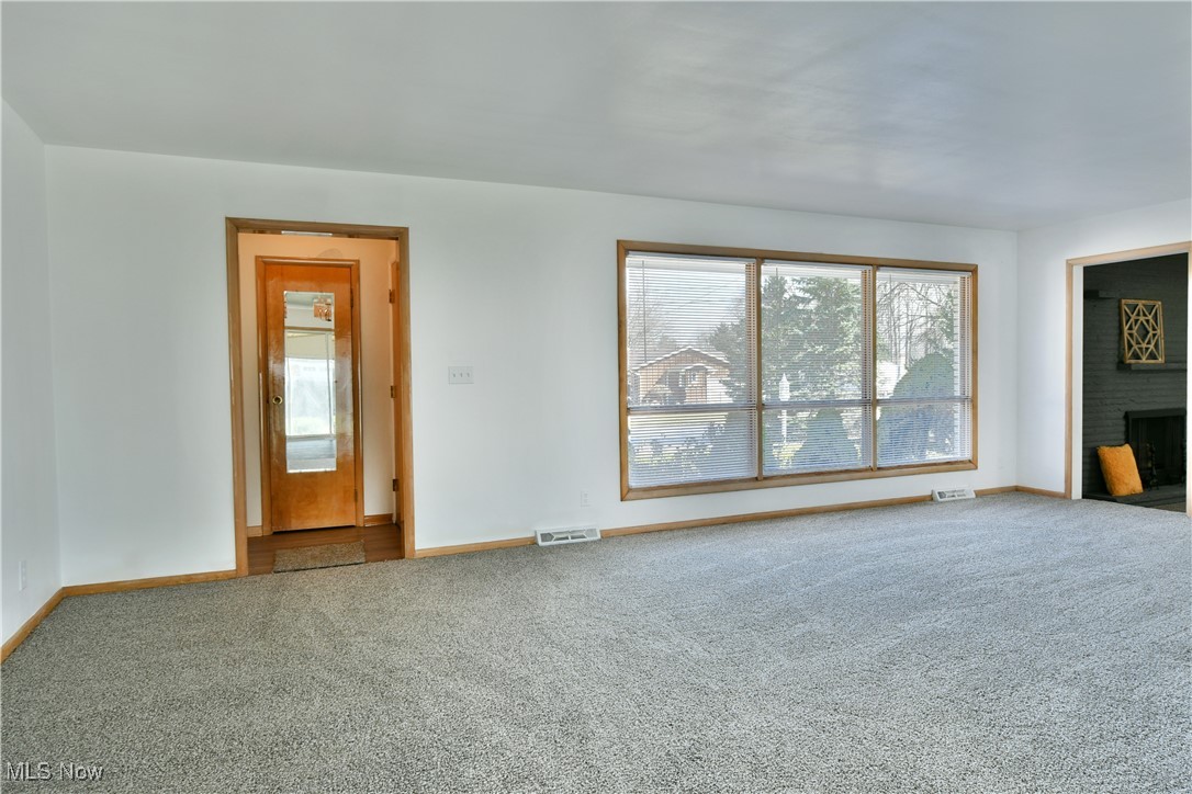 4031 Chevelle Drive, Warren, Ohio image 6
