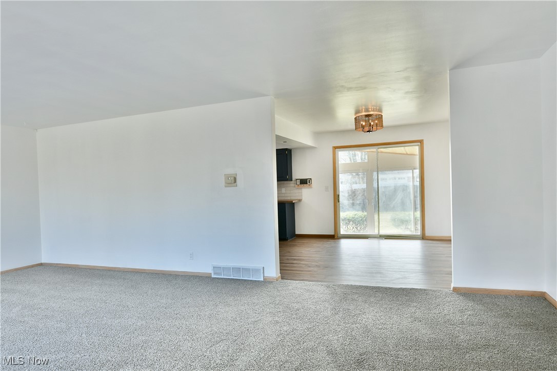 4031 Chevelle Drive, Warren, Ohio image 9